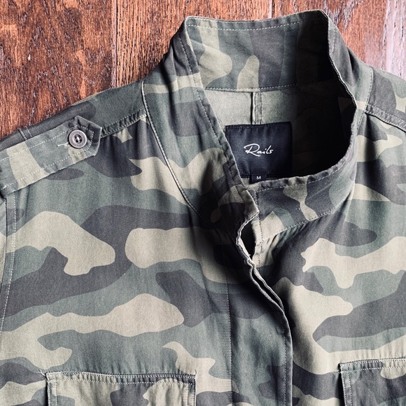 RAILS Rowen Camo Jacket 🤩